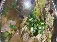 -谢老五跷脚牛肉·非遗传承店