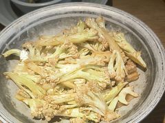 -蜜桃餐厅·伴山(绿宝广场店)