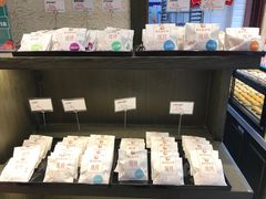 -嘉华鲜花饼·现烤(昆明老街店)