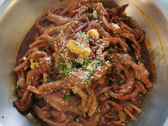 -张大师鸭爪爪特色干锅(南湖店)