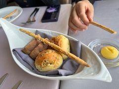 -Da Ivo哒伊沃意大利魔镜餐厅(外滩店)