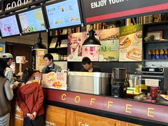 -西西弗书店&矢量咖啡(凯德晶萃广场店)