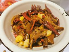 老南昌特色烧鸡脚-遇见老南昌-柴火灶(顺外路店)