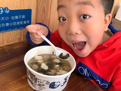 -手劲鱼丸馄饨铺(哈一百店)