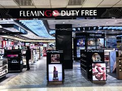 -班达拉奈克国际机场