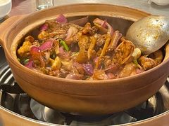 招牌胡须佬鸡煲-胡须佬鸡煲四季火锅店(石厦西村直营店)
