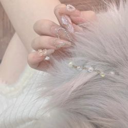 -悦指间美甲美睫