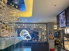 -蚝美人·生蚝海鲜烧烤(茶花园店)