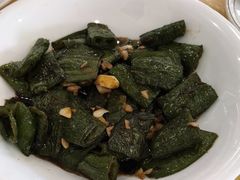 -鹏城人家海鲜酒家·23年老字号(较场尾店)
