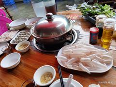 -章记正宗南岗鱼蛋火锅