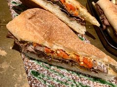 澳大利亚牛肉烤腌彩椒三明治-BOCATA 西班牙餐厅(三里屯店)