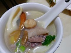 -老王烫面角(加油站店)