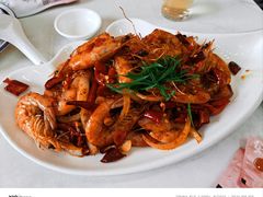 -覃记海鲜美食餐厅