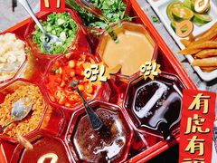 -禄婶鸡煲·打边炉