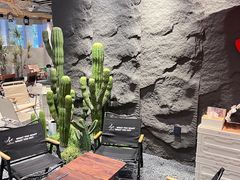 -F+轻食健身赋能空间(中华北路国贸商场店)