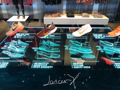 -NIKE品牌体验店(南京东路店)