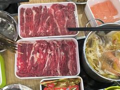 -杨老板·海鲜集市火锅·鲜切牛肉(中防万宝店)