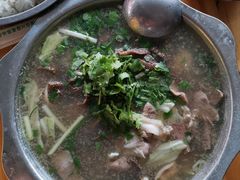 -谢老五跷脚牛肉·非遗传承店