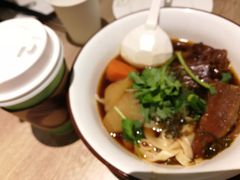 -东荟城名店仓