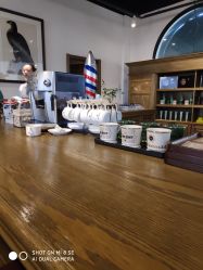 -TWOFACE 双面理发馆