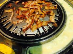 -哈哈碳都·牛肋条无限自助烤肉(台江万达店)