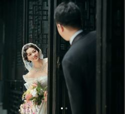 -Mu慕婚纱摄影·超级工作室