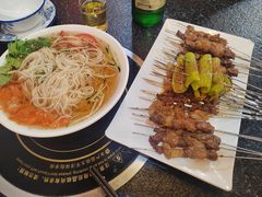 -老何太太鹤岗小串·团建聚餐(龙华店)