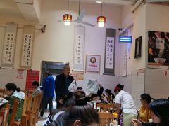 大堂-李兰英湖南面馆(护国路店)