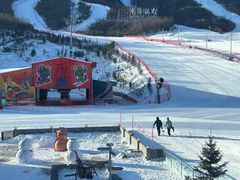 -鳌山滑雪度假区