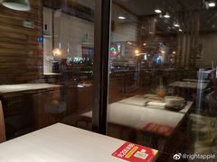 靠窗位-真功夫(搜秀城店)