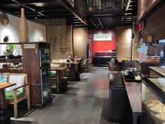 大堂-八月美食小馆(银泰城总店)