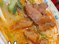 半筋半肉面-金杨拉面王小吃面馆·牛三宝面·红烧牛肉粉