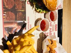 -The Habit Burger Grill 哈比特汉堡(复兴soho店)