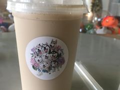 蜜香奶茶-Husky Go! 哈士奇体验馆·宠物咖啡厅狗咖