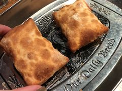 烤包子-阿里家·新疆烤肉酒場 by MIG
