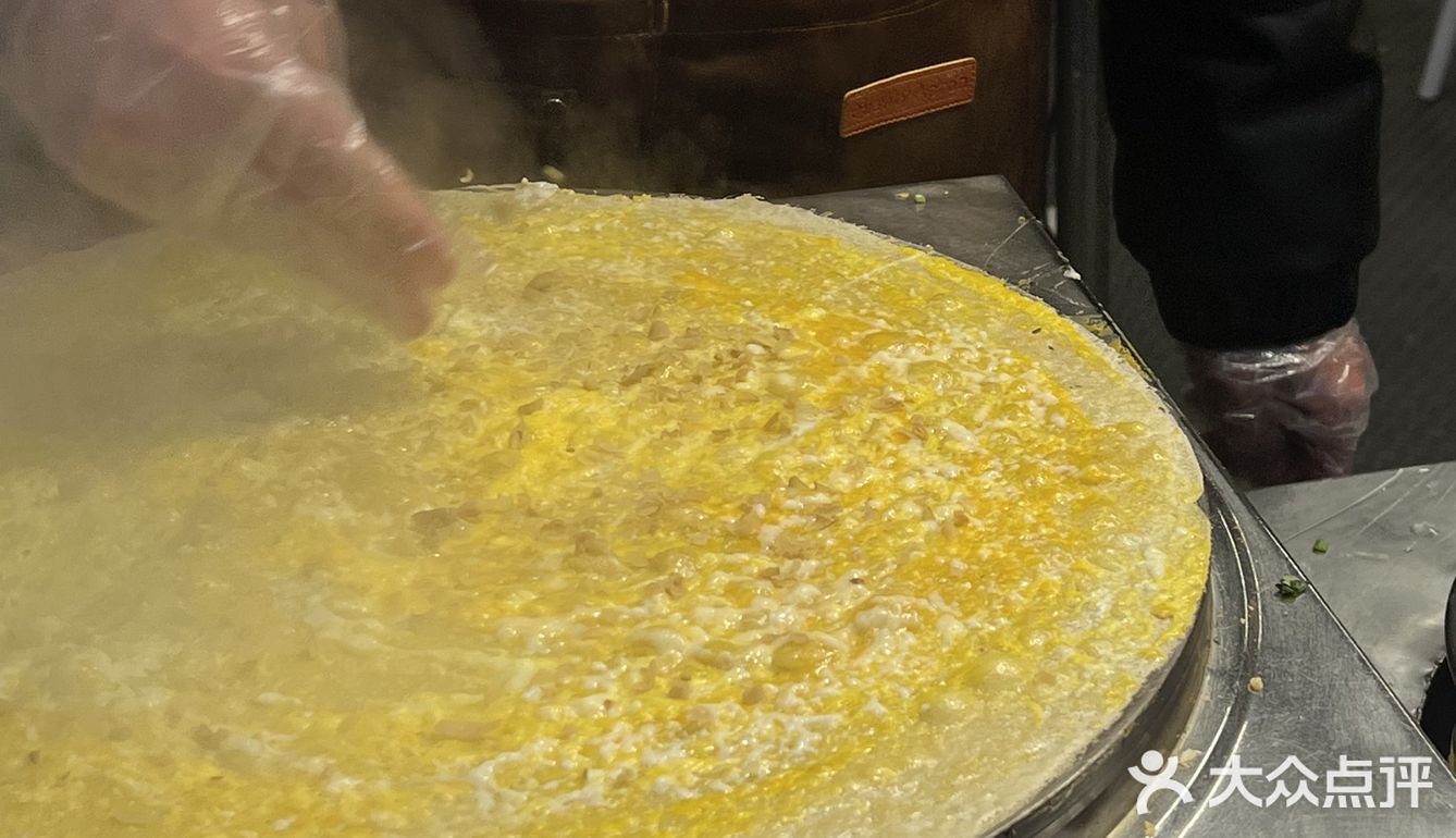 摊主是两位小哥哥，服务态度都很好。0元玩转这座城