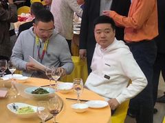 -云鼎台球俱乐部