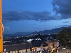 -阿婆情腊排骨火锅(金虹路店)