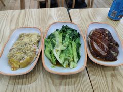 -瑞霖·隆江猪脚饭