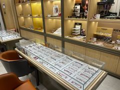 -吴良材眼镜(美罗城店)