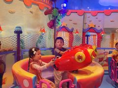 -七彩云南欢乐世界