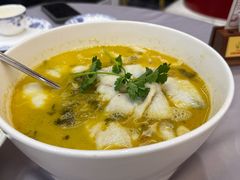 美味酸汤鱼-银都上海菜馆(粤海东路店)