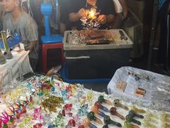 手工艺玻璃饰品-周日夜市