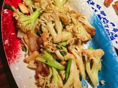 -粤·向群饭店(麓景路店)