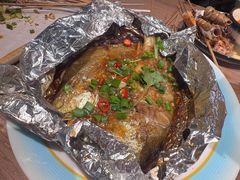 -街角等你.大连海鲜烧烤.经典铁板海鲜串(西安路店)