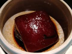 东坡肉-老头儿油爆虾·知味杭州(爱琴海购物中心)