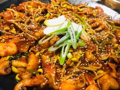 铁板五花肉八爪鱼-几之上韩国小食