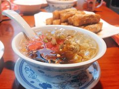 -炉小二铜锅牛蛙•川湘菜(三里屯店)
