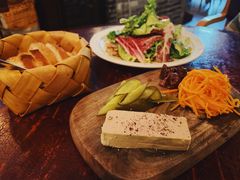 -羽深肉铺 Steak & Wine