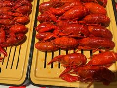 -肥肥虾庄·金牌油焖大虾(汉街SKP店)